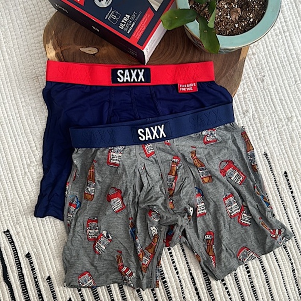 Saxx